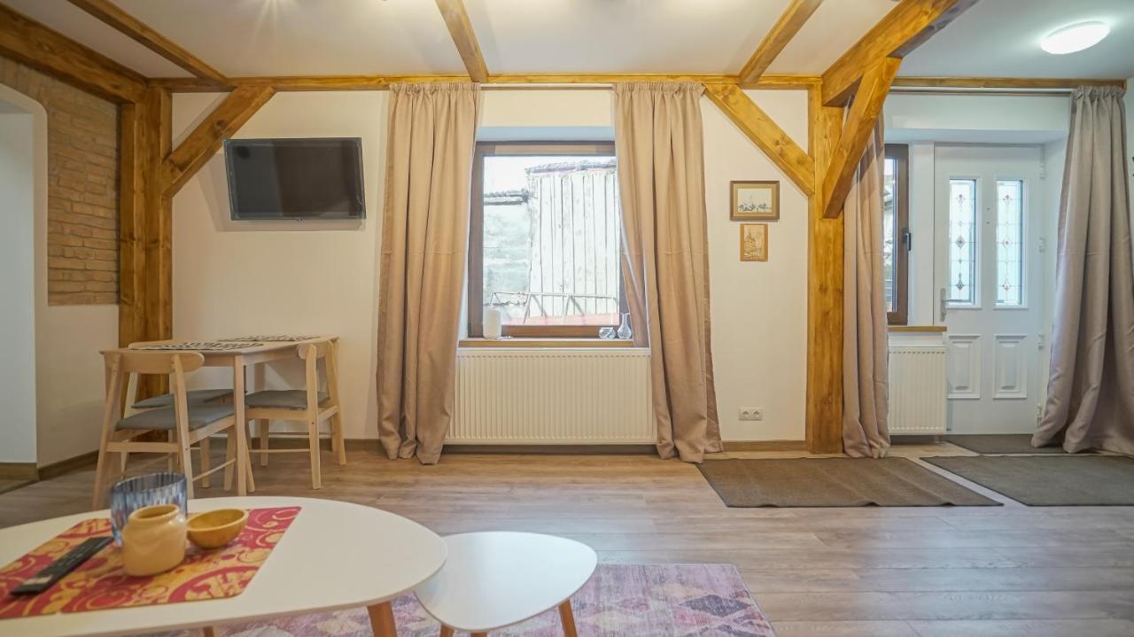 Apartament Oldtown Refuge Braszów Zewnętrze zdjęcie